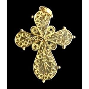 18K Solid Yellow Gold Filigree Cross Pendant 4.2 grams